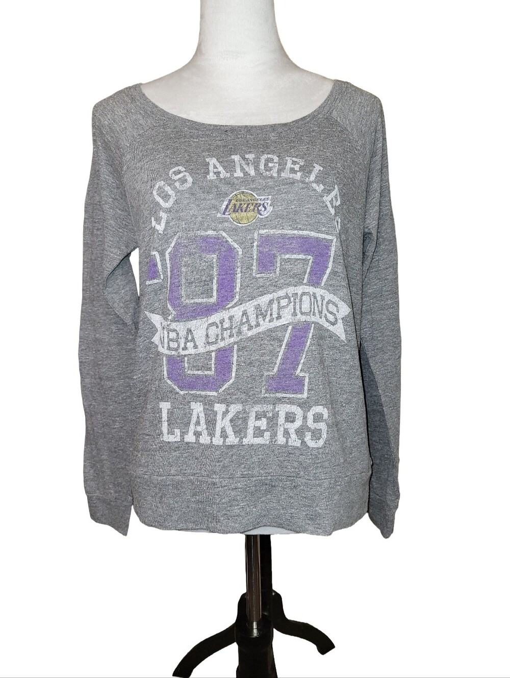 Vintage Junk Food LA Lakers 1987 NBA Champions Wide Neck Long Sleeve Top Size Lg